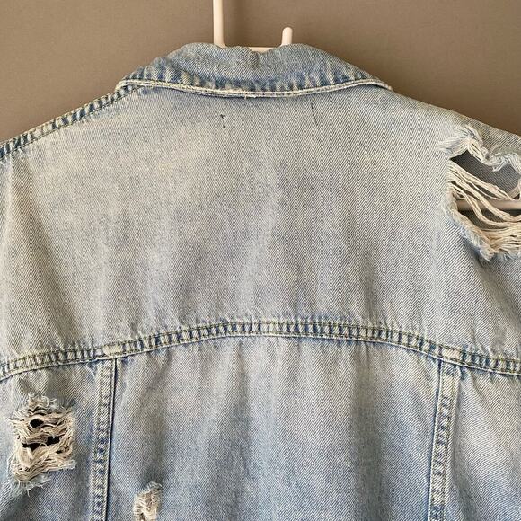 Zara sz S distressed‎ oversized jean jacket - Picture 6 of 7